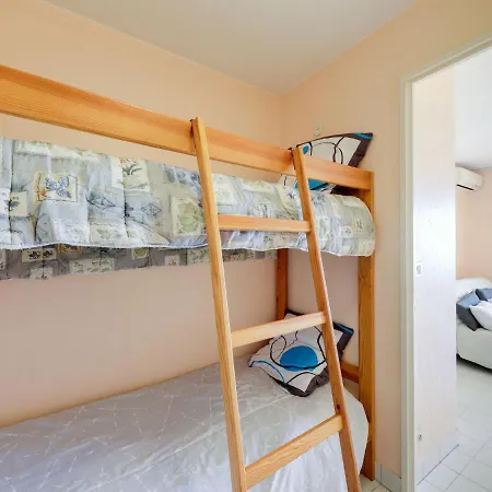 Studio Le Capitole-13 By Interhome